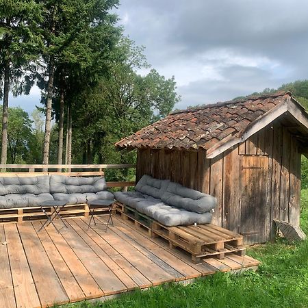 Gite Brin De Nature Au Coeur De La Nature Bugiste Amberieu-en-Bugey Exterior photo