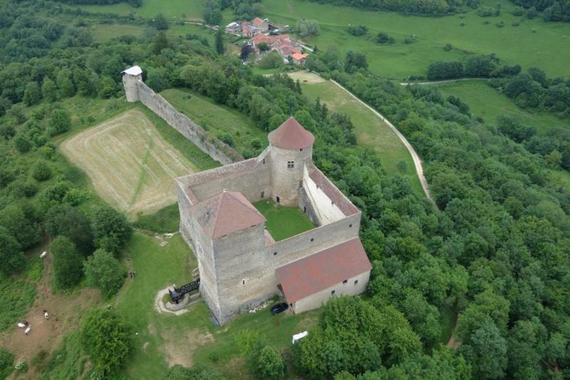 Gite Brin De Nature Au Coeur De La Nature Bugiste Amberieu-en-Bugey Exterior photo
